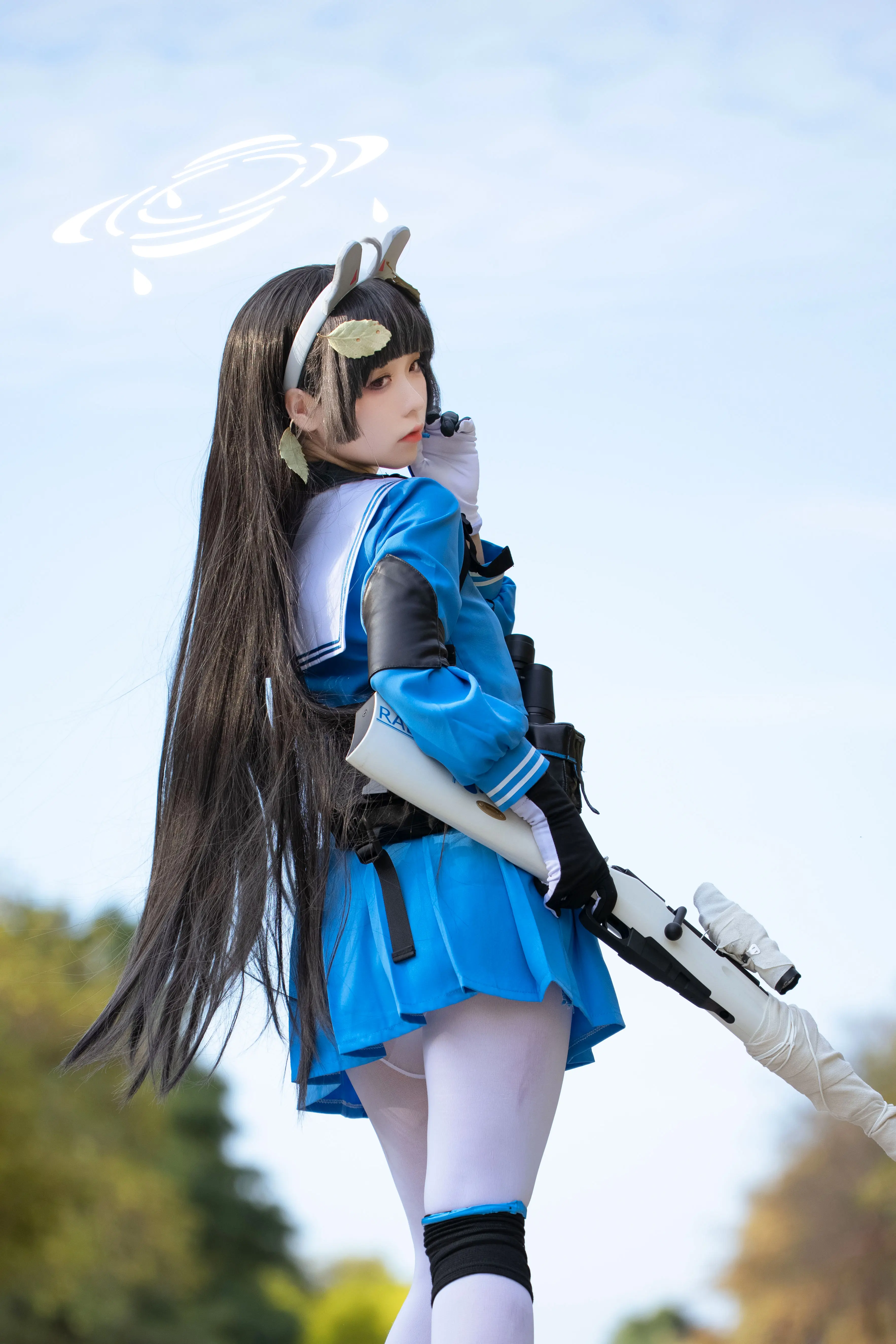 G44 cosplay as Kasumizawa Miyu from Blue Archive in school uniform