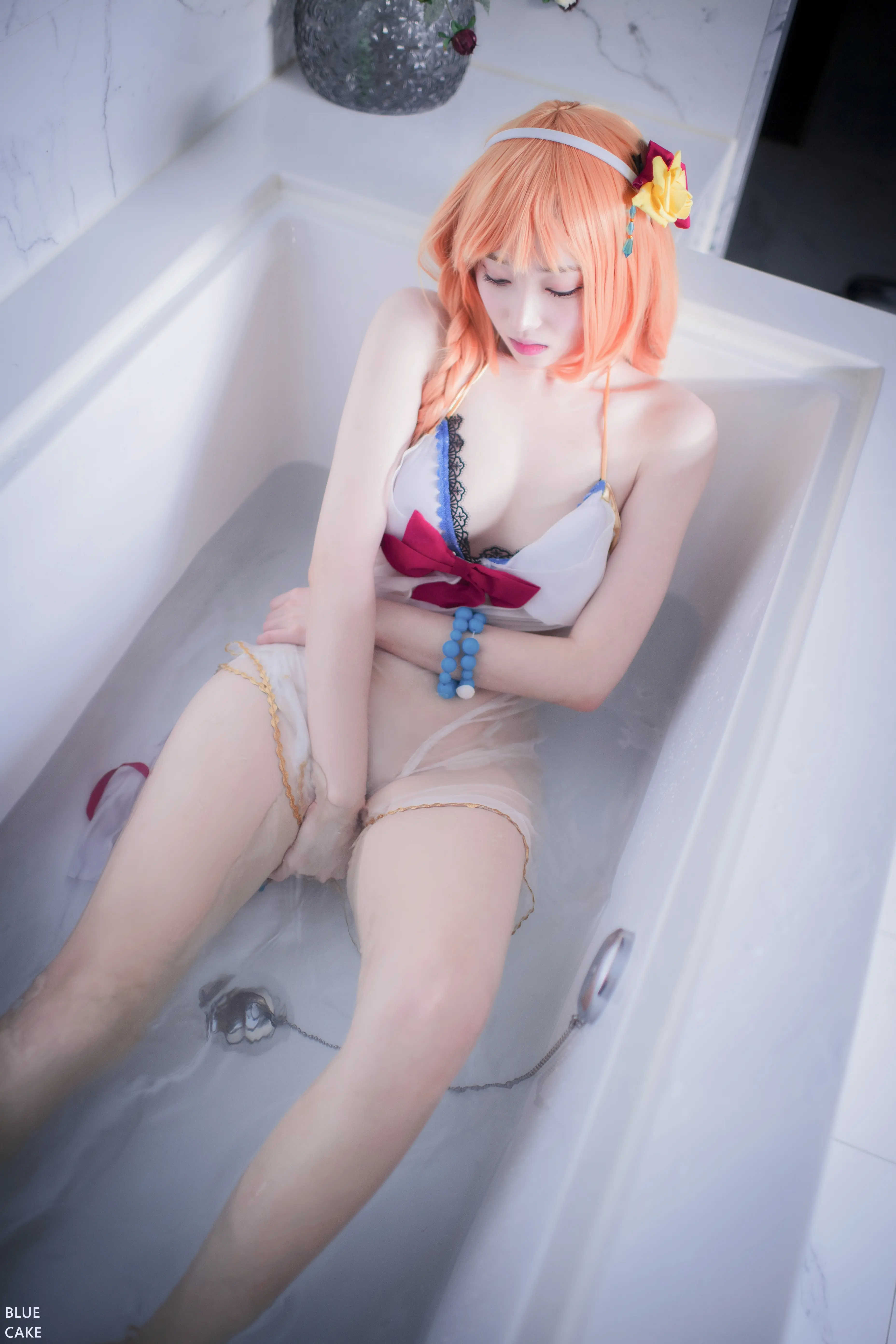 Bambi 밤비 in Dive Into You photo shoot